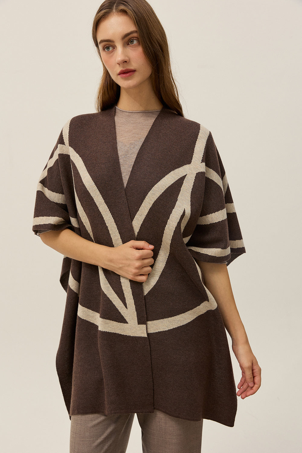 the renoma Wool-Blend Jacquard Knit Wrap Scarf R2G32KMF010 — original supplier image 1034-gallery-09
