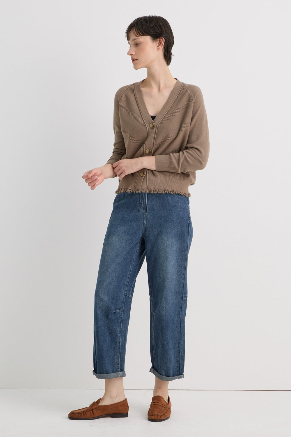 Bonispax Women's Leather-Label Baggy Indigo Jeans B1G32DSL030 — original supplier image 1102-gallery-04