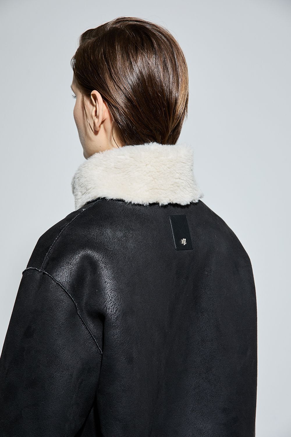 Bonispax Women's Reversible Faux Shearling Zip Jacket B1G42MJK500 — original supplier image 1830-gallery-05