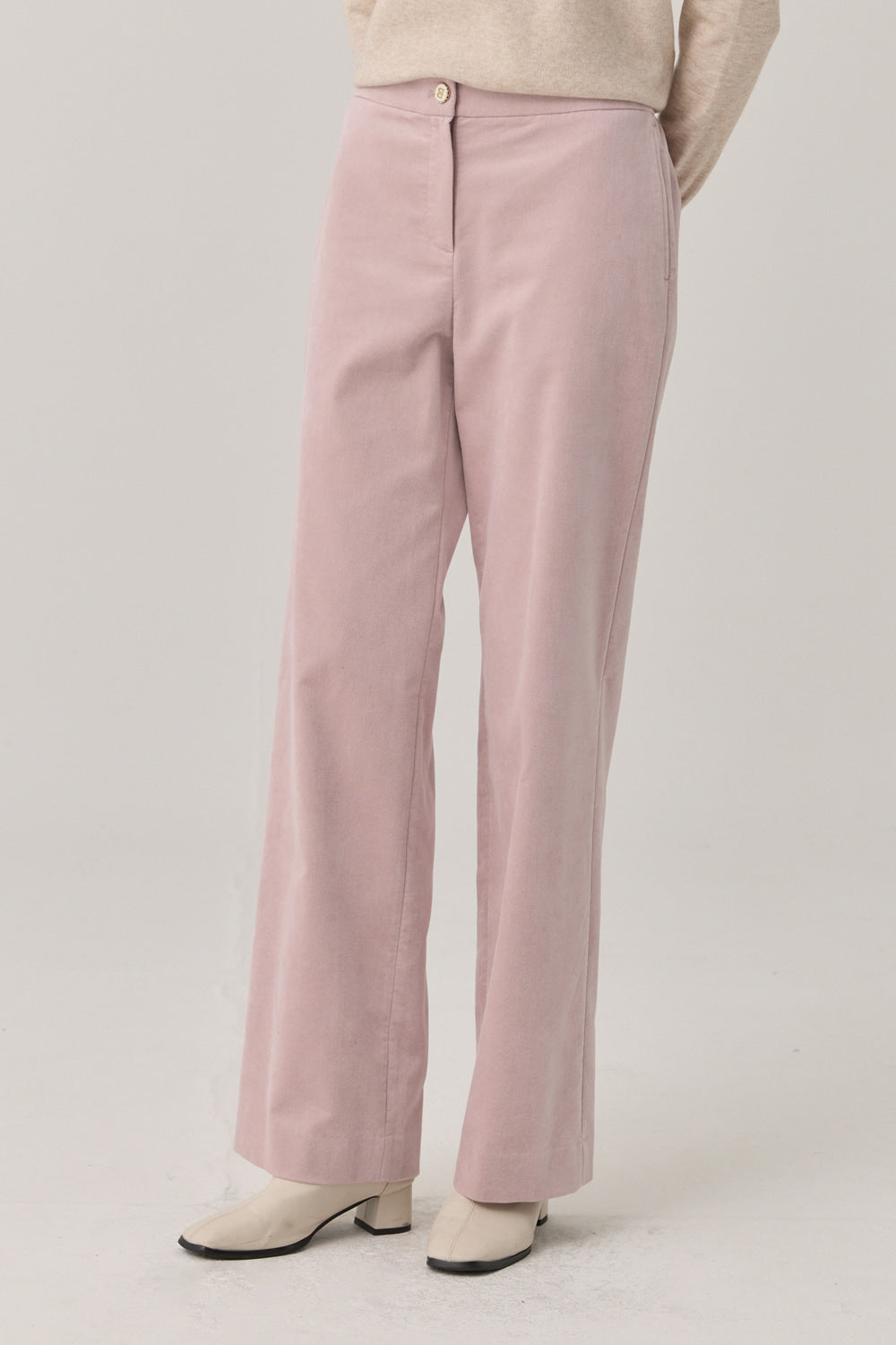 the renoma Women's Straight-Leg Corduroy Pants R2F41WSL110 — 1861-gallery-02