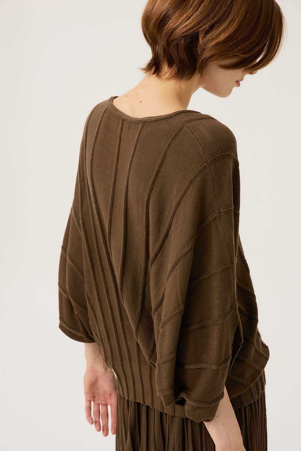 Bonispax Women's Cashmere-Blend Ribbed Dolman Sweater B1F35KPO720 — original supplier image 509-gallery-03