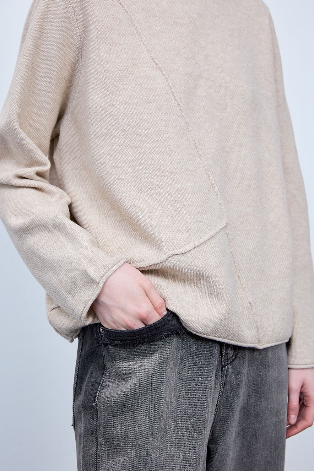 BONISPAX Diagonal-Pintuck Mock-Neck Sweater B1G15KPO110 — original supplier image 5412-gallery-06