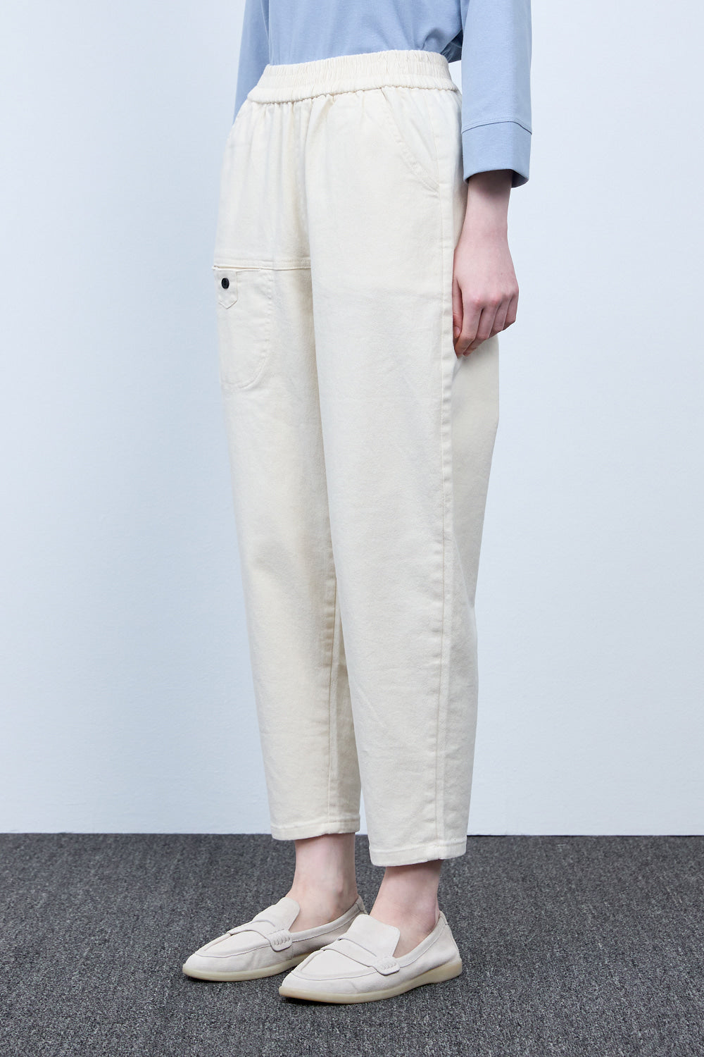 Bonispax Women's Button-Detail Seamed Baggy Pants B2G15WSL200 — original supplier image 5485-gallery-02