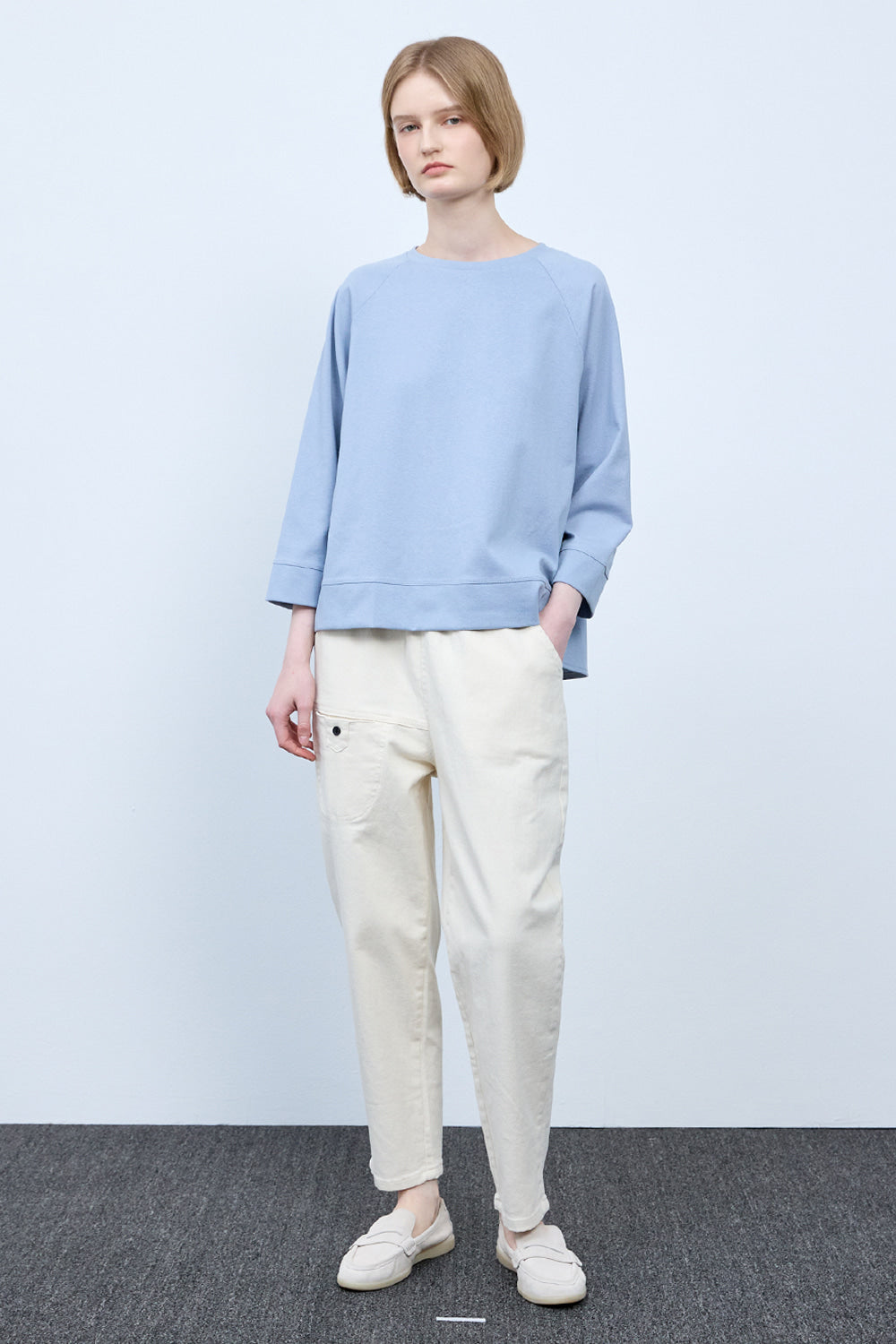 Bonispax Women's Button-Detail Seamed Baggy Pants B2G15WSL200 — original supplier image 5485-gallery-03