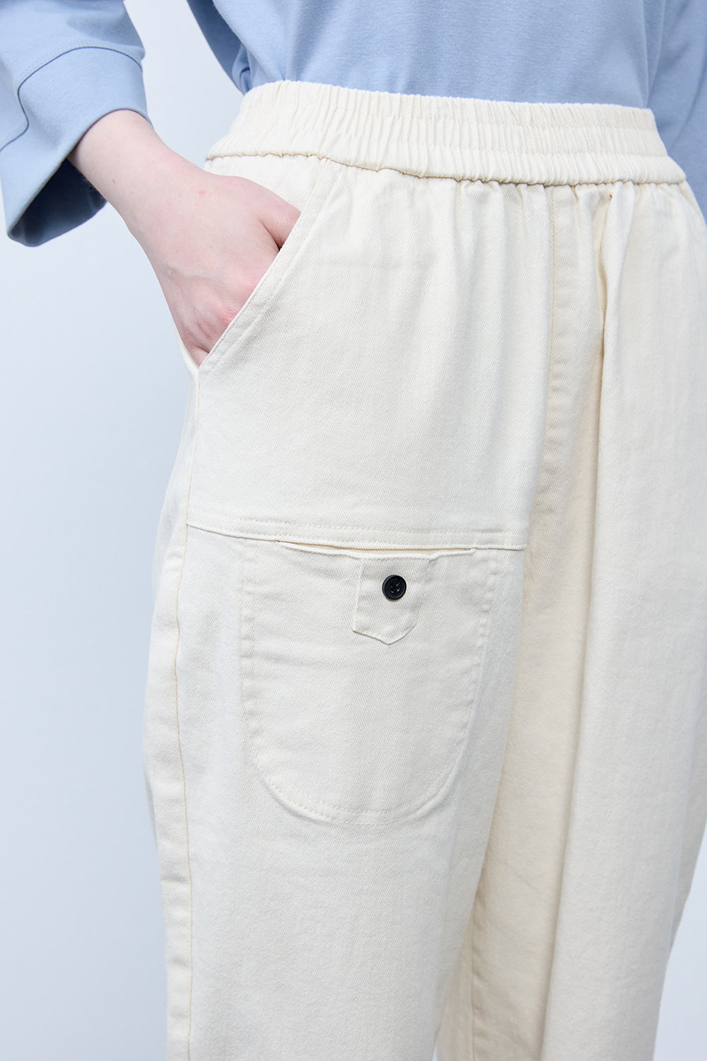 Bonispax Women's Button-Detail Seamed Baggy Pants B2G15WSL200 — original supplier image 5485-gallery-05
