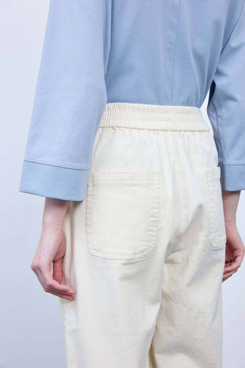 Bonispax Women's Button-Detail Seamed Baggy Pants B2G15WSL200 — original supplier image 5485-gallery-06