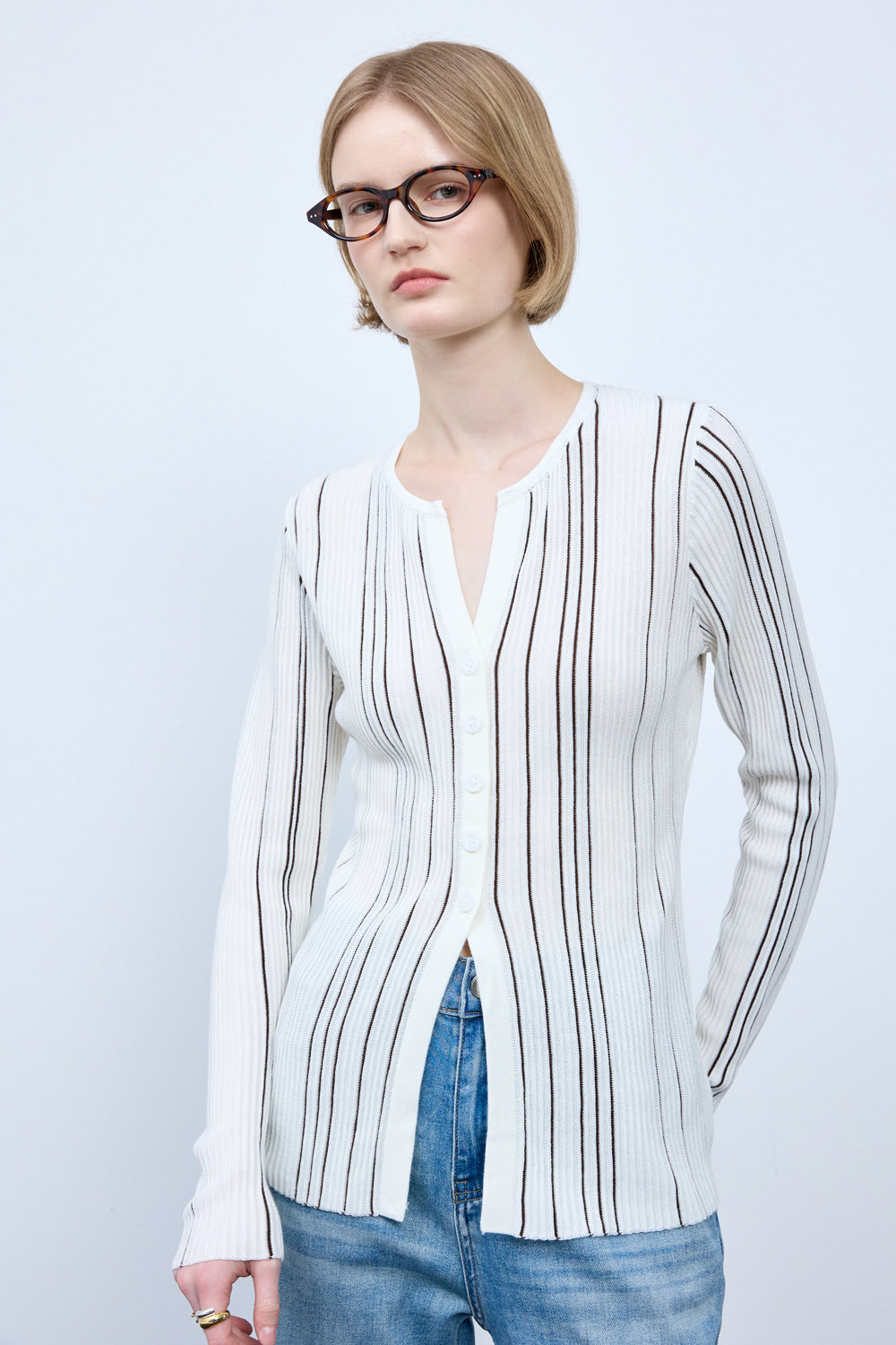 Bonispax Women's Vertical-Stripe Ribbed Cardigan B1G15KCD030 — 5492-gallery-00
