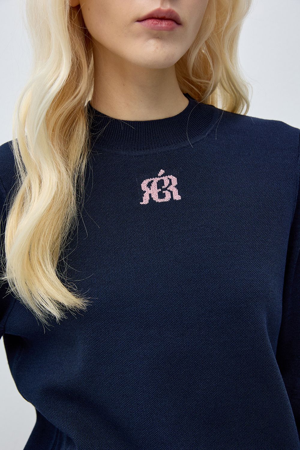 Reete Women's Basic Logo Long-Sleeve Knit Sweater U1F12KPO060 — 5633-gallery-05