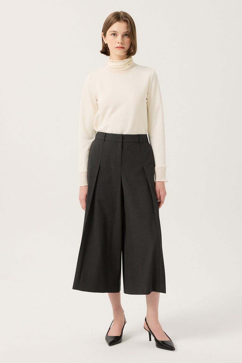 the renoma Pleated High-Neck Cotton-Blend Top R2F32JTS020 — original supplier image 725-gallery-04