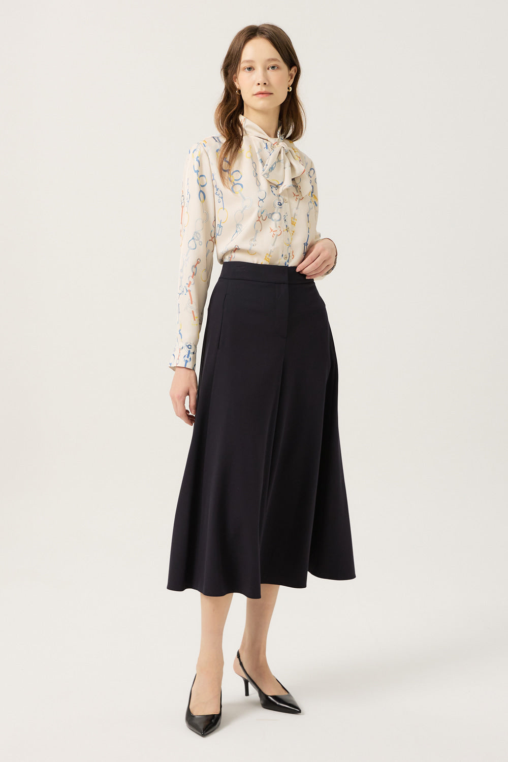 DECO Women's Ribbon-Tie Blouse DCBAD3703W — 929-gallery-05