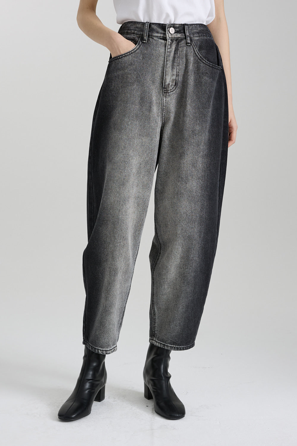 Bonispax Women's Gradient-Wash Black Baggy Jeans B1G35DSL020 — original supplier image 997-gallery-04